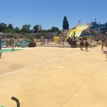 Campsite Charme 272 *
